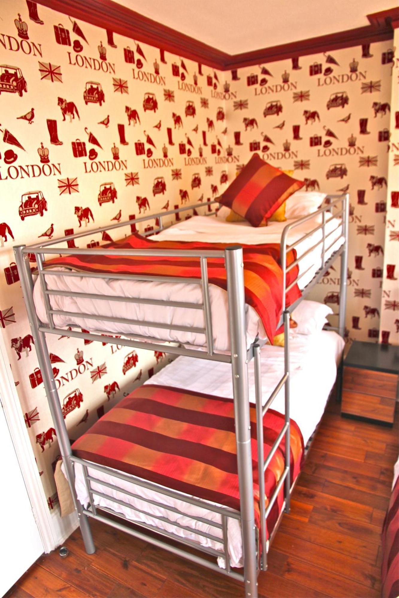 Crompton Guest House Hounslow Eksteriør bilde