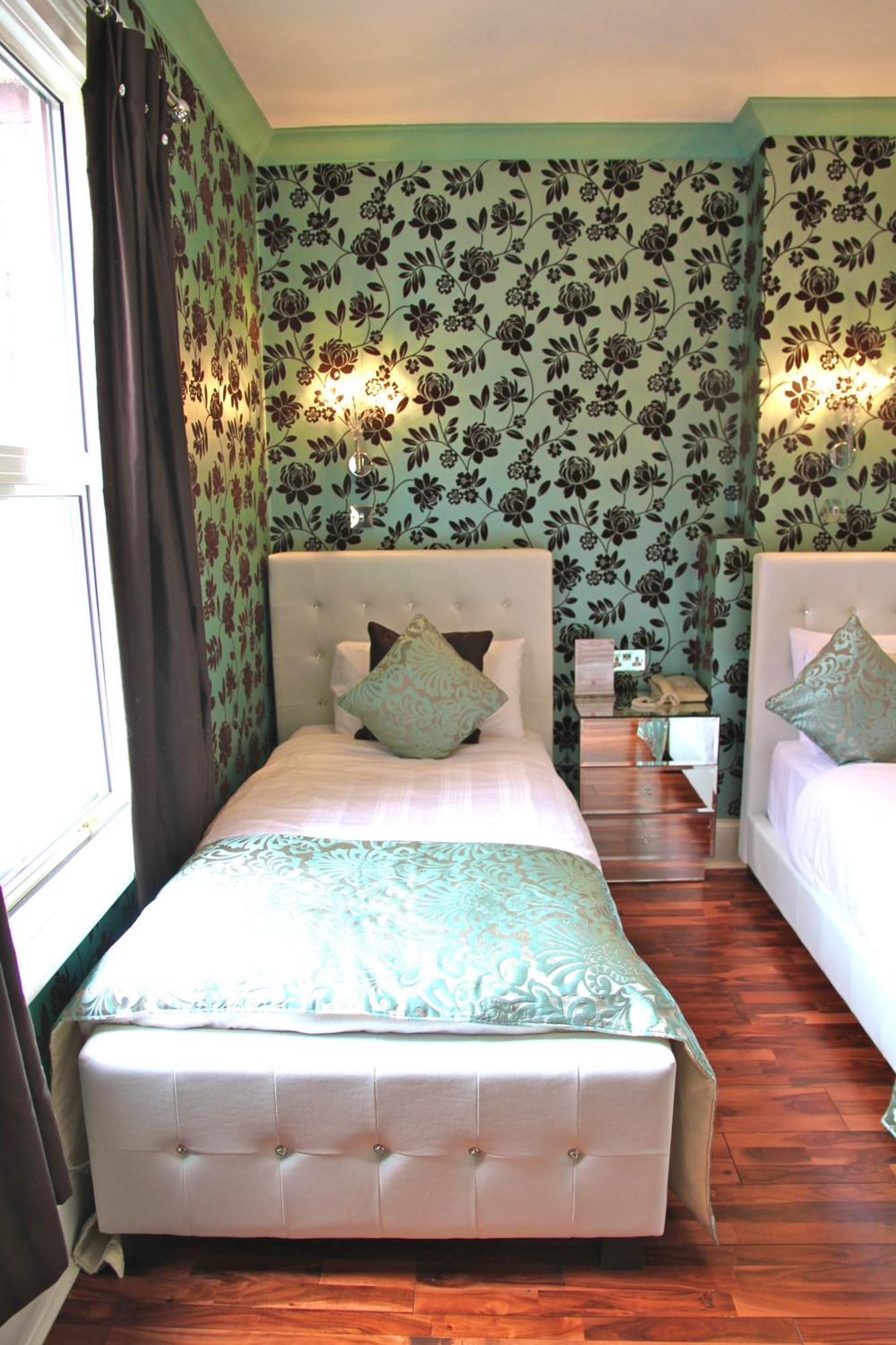 Crompton Guest House Hounslow Eksteriør bilde
