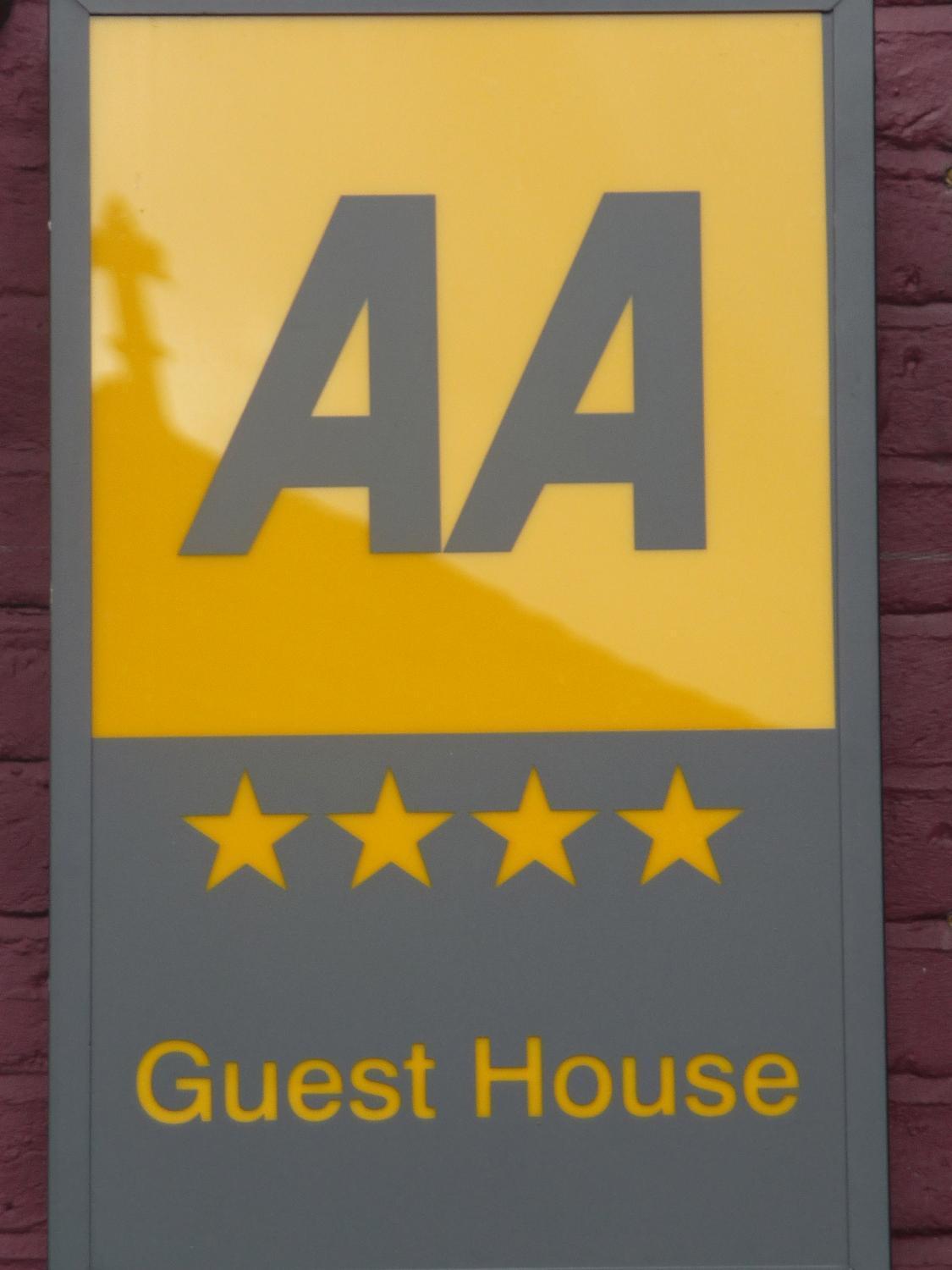 Crompton Guest House Hounslow Eksteriør bilde