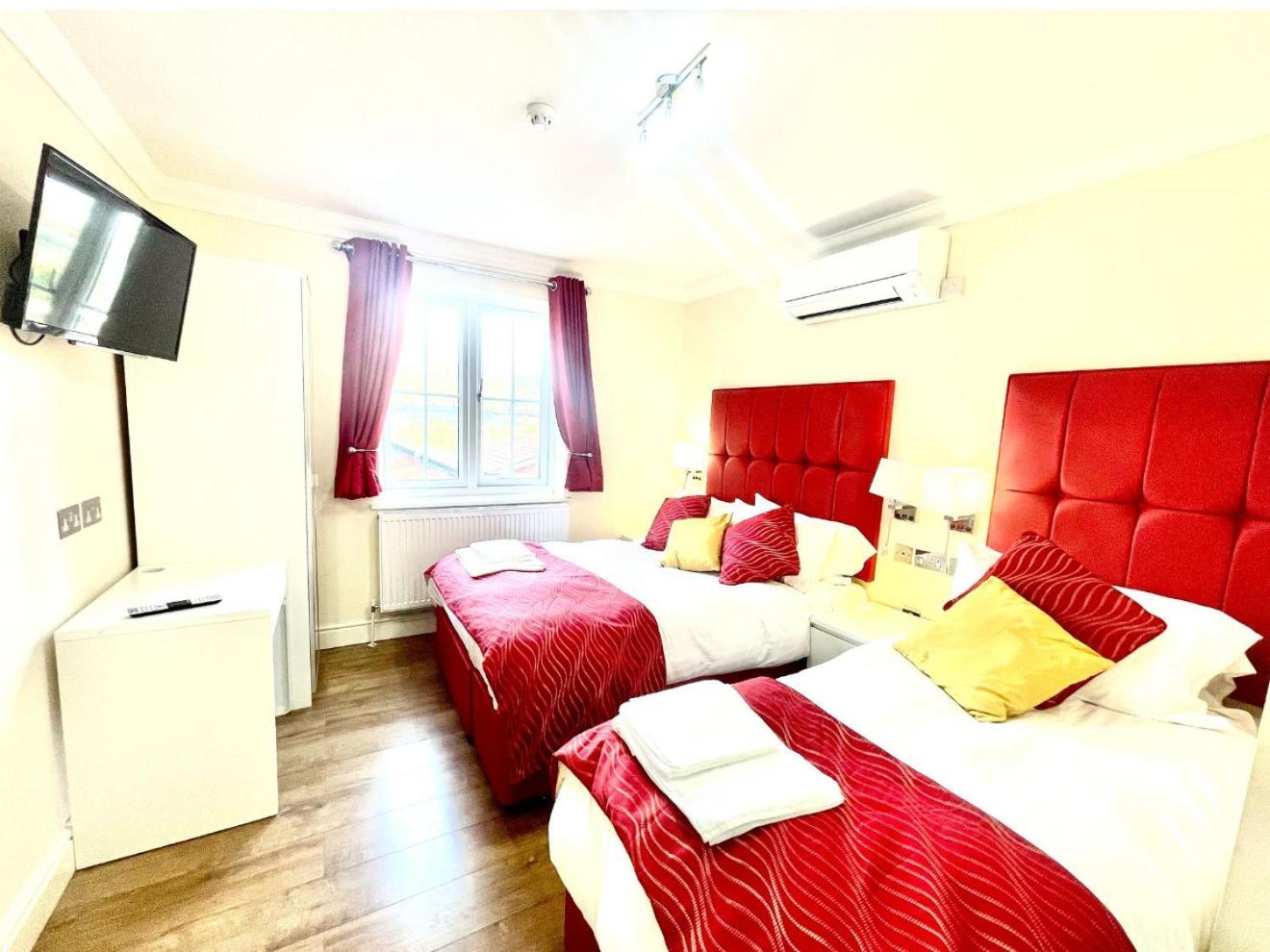 Crompton Guest House Hounslow Eksteriør bilde